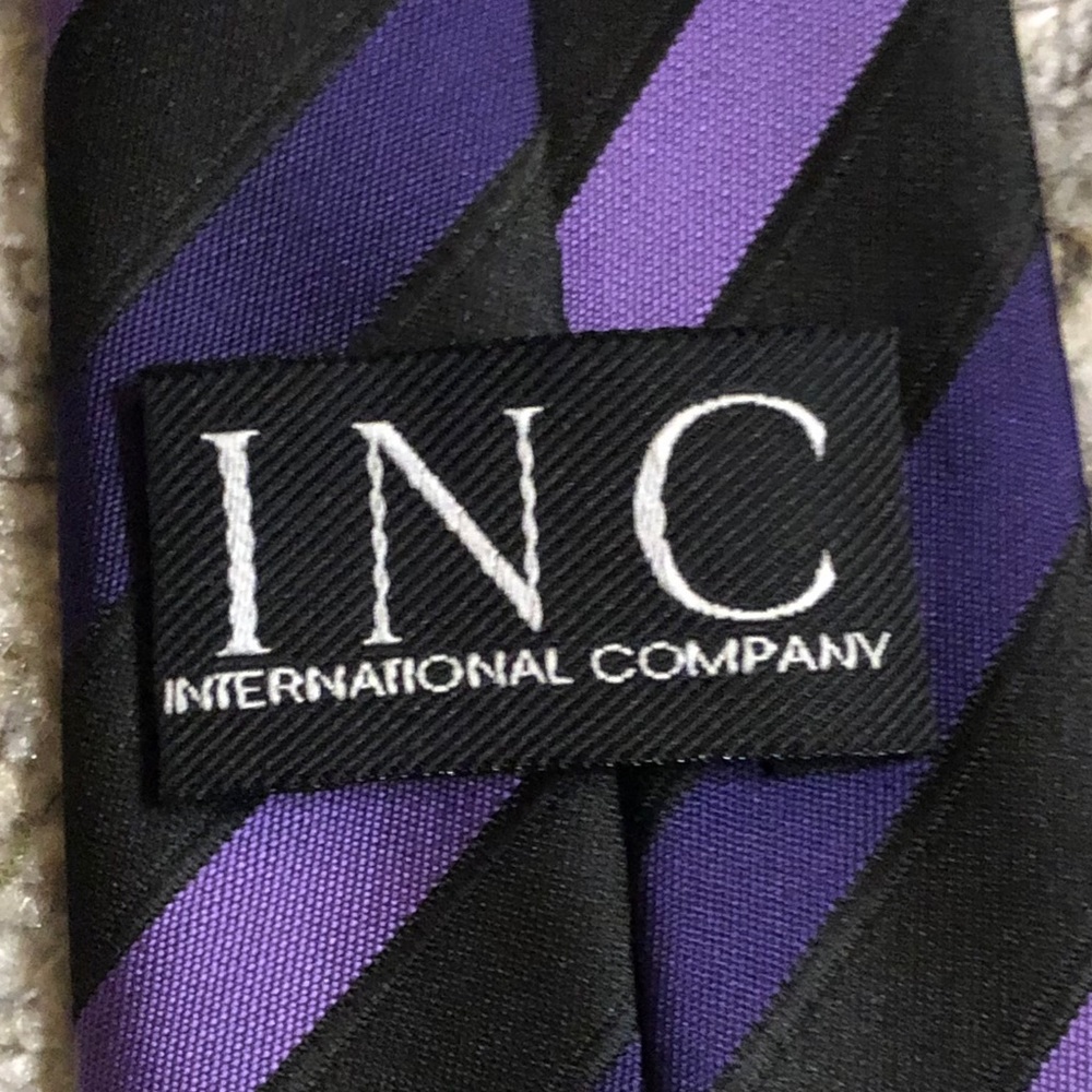 😍😍Tie - Picture 1 of 3